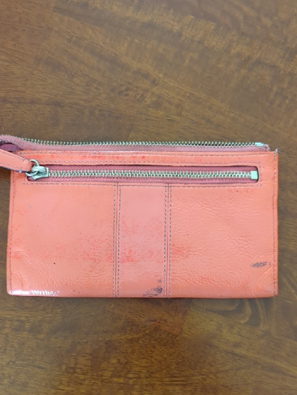 Coral Patent Leather Wristlet Wallet - Unknown Brand - Picture 2 of 4
